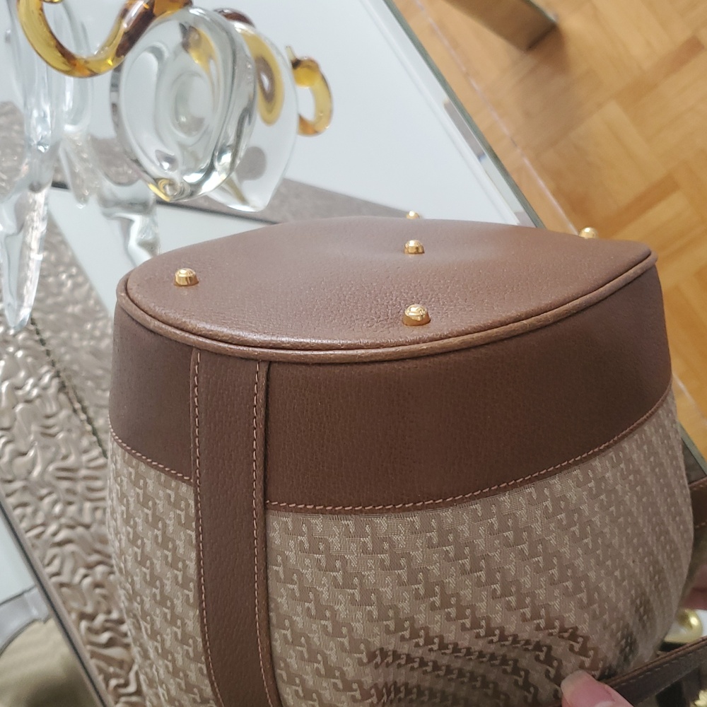 80's Gucci Rare Vintage Bucket Crossbody Shoulder Bag - Picture 16 of 17